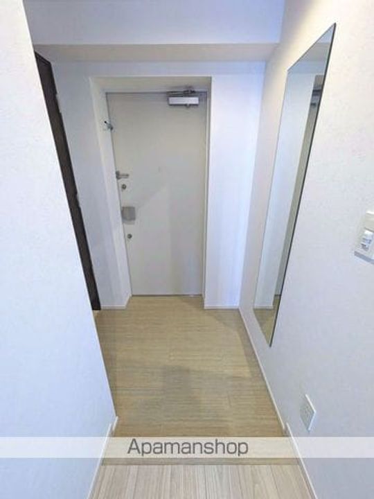 BPRレジデンス東日暮里の玄関