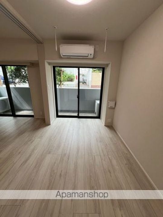 東京都中野区弥生町5丁目の賃貸マンションの内装