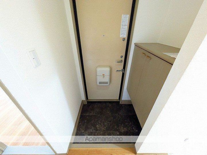 アルメリア101の玄関