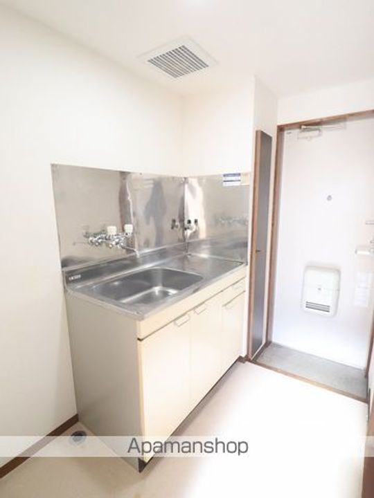福島県郡山市開成2丁目の賃貸アパートのキッチン