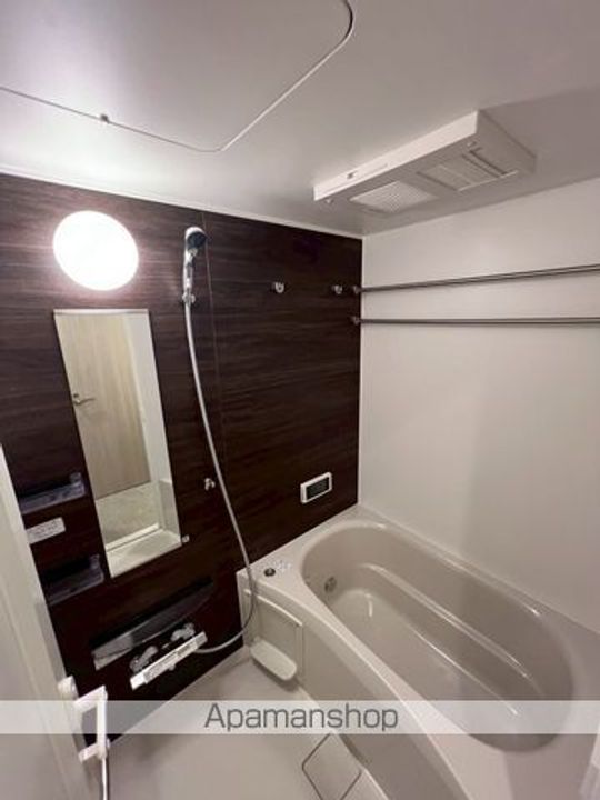 東京都中野区本町5丁目の賃貸マンションの風呂