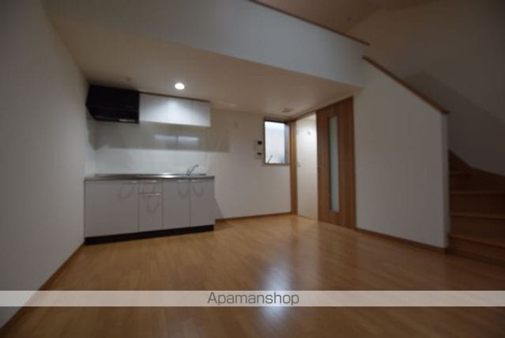 ファヴール北四番丁101の居間