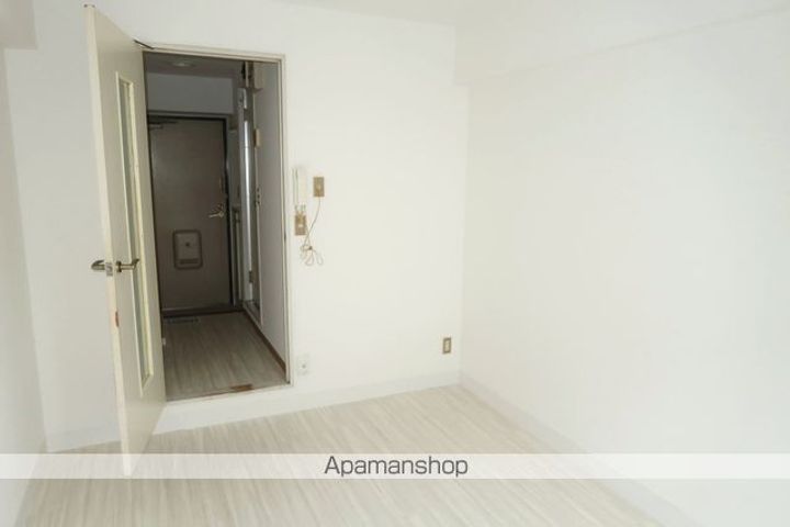 埼玉県飯能市大字岩沢の賃貸マンション104の内装