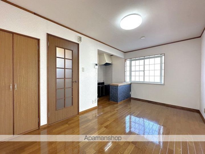 クワイエットハイツ1-2の内装