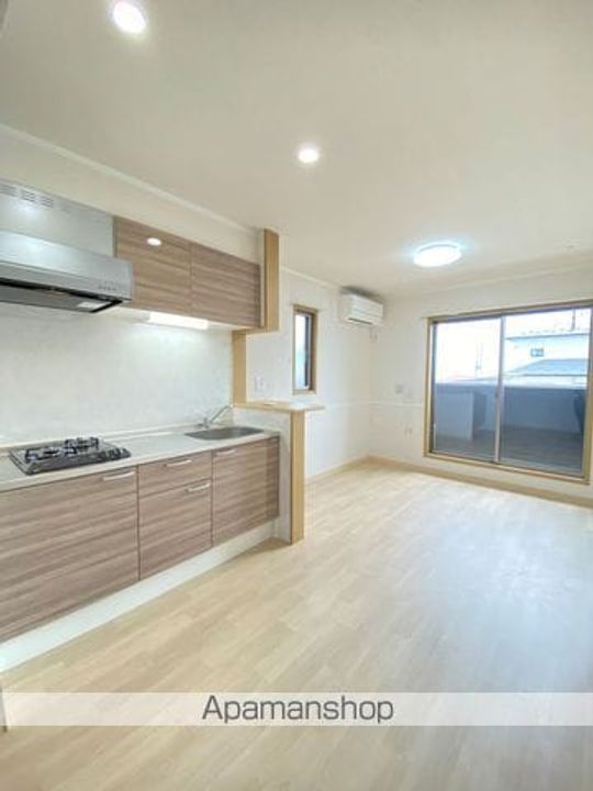 FORET LUMIEREの居間