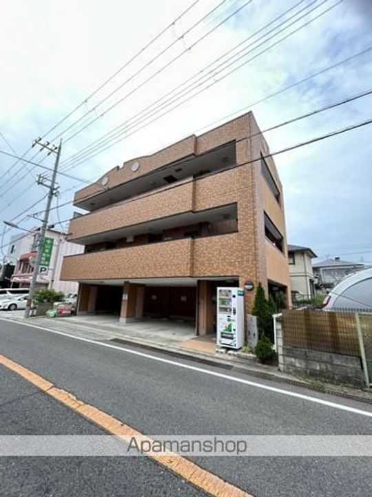 エミーユI202の外観