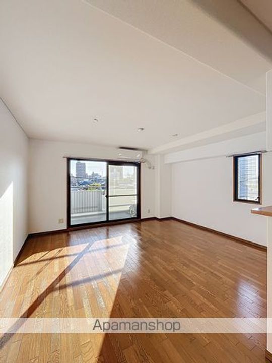 アジュール堺405の内装