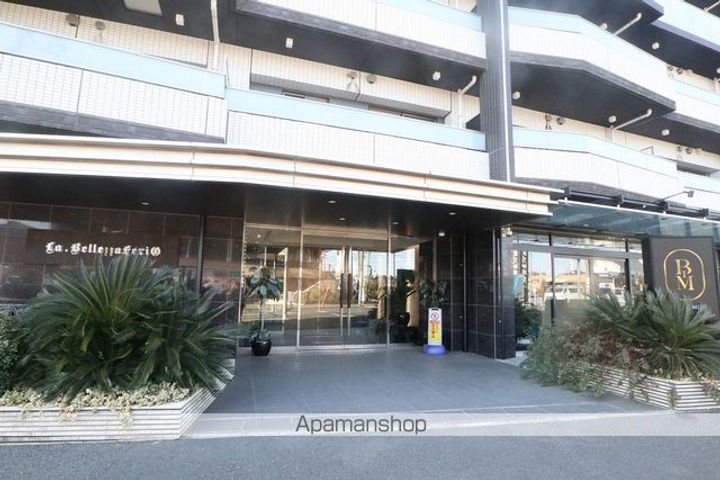 東京都立川市幸町3丁目の賃貸マンションの外観
