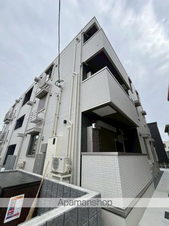 DーROOM南花園の外観