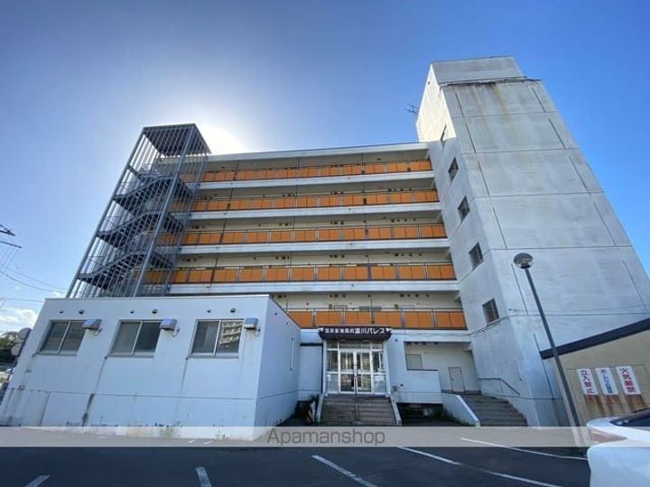 湯川パレス(ユノカワパレス)の外観