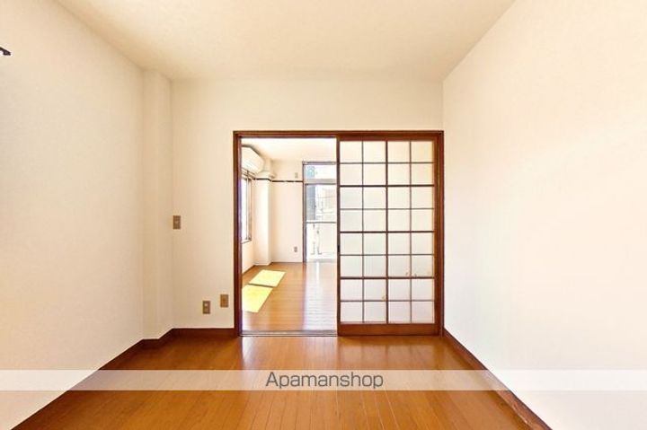 松村コーポの内装