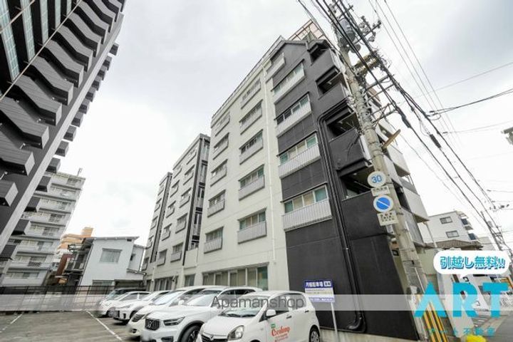 レイス三番町の外観