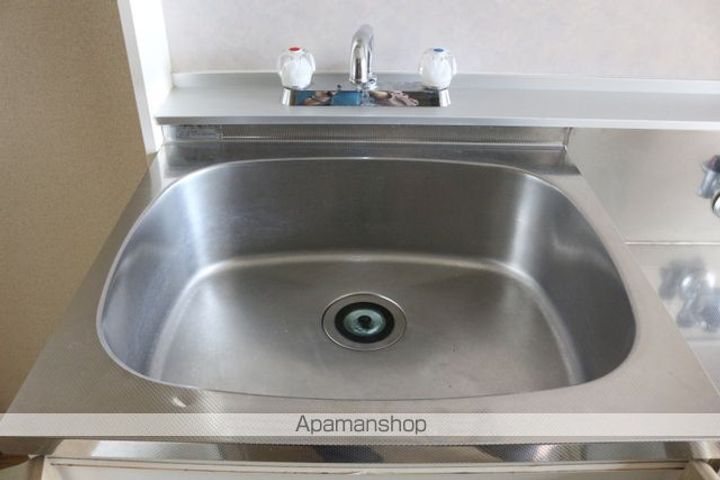 広島県尾道市高須町の賃貸アパート101の内装