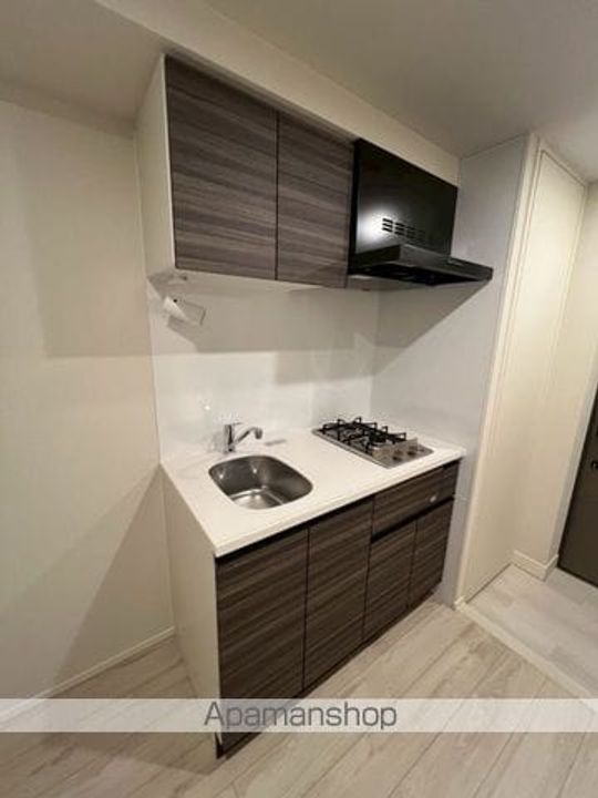 東京都中野区弥生町5丁目の賃貸マンションのキッチン