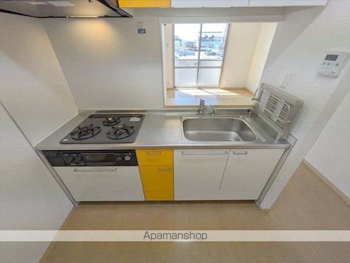 クレール B棟のキッチン