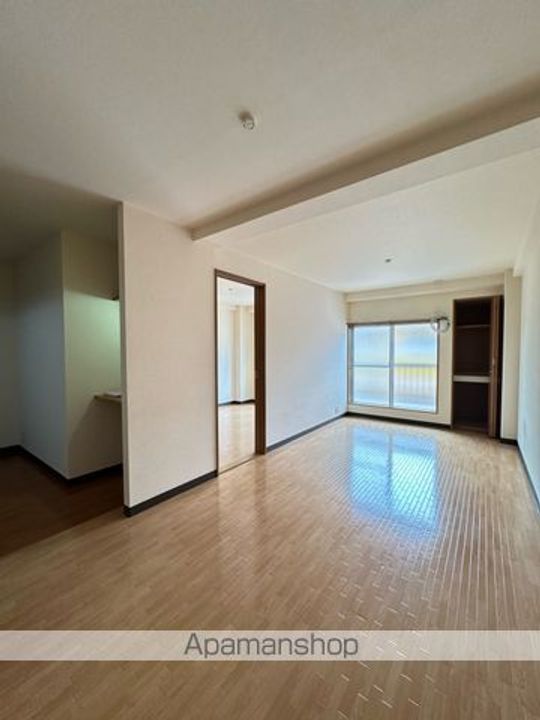 エルロード住吉5号館の居間