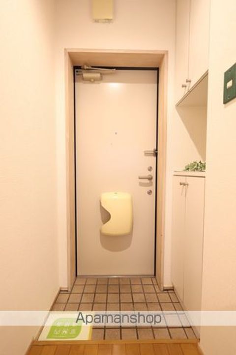 BASIL304の玄関