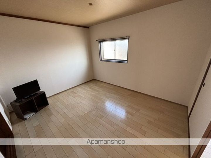 カーサインフィニティ202の内装