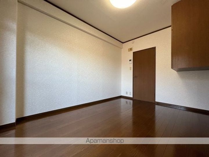 山京マンションの内装