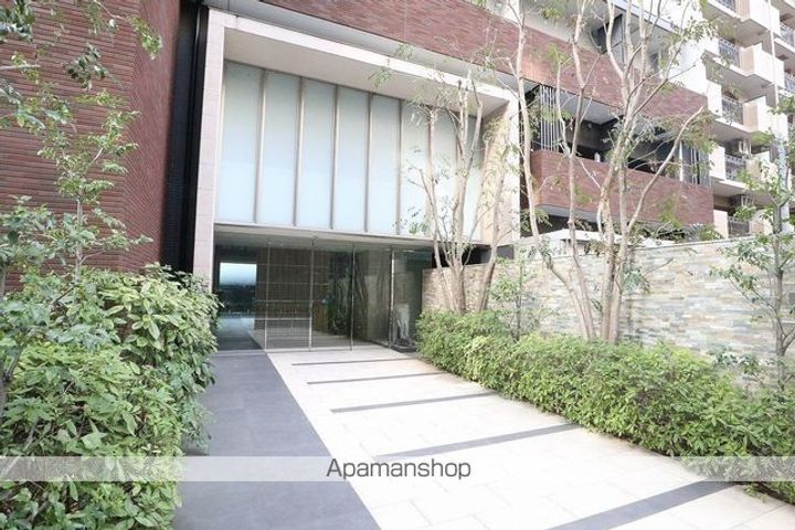 東京都立川市錦町1丁目の賃貸マンションの外観