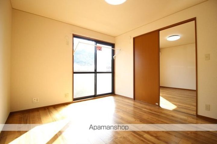 コンフォール翠 A棟の内装