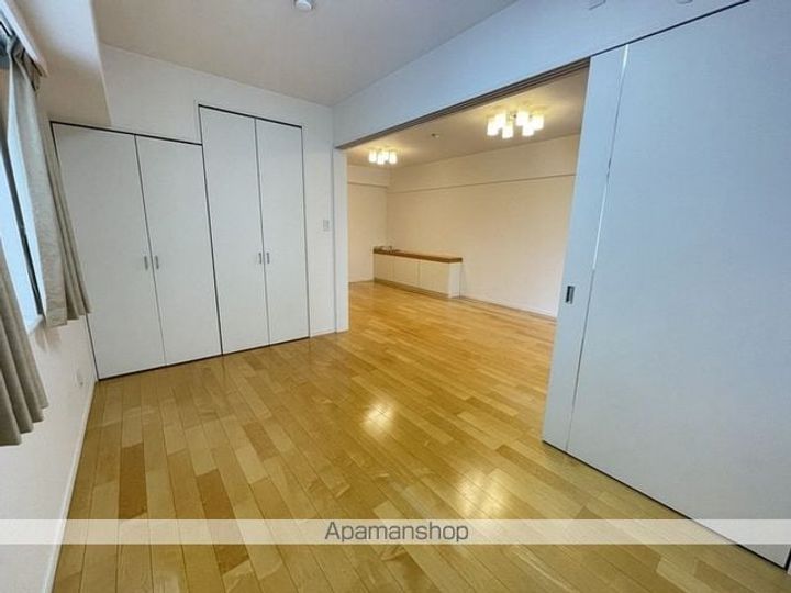 東京都杉並区荻窪4丁目の賃貸マンションの内装