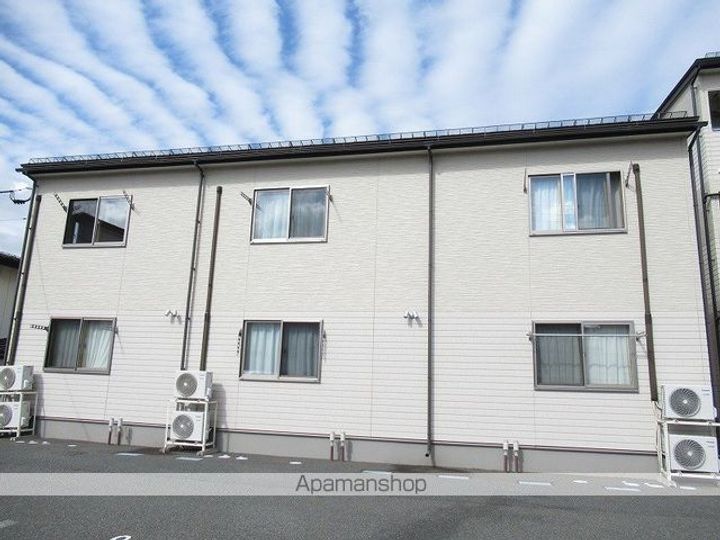 エストポミエ A棟の外観