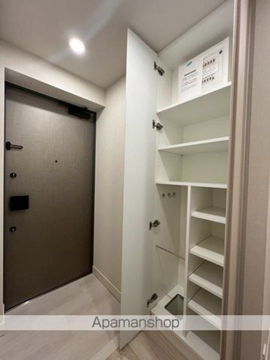 東京都中野区弥生町5丁目の賃貸マンションの内装