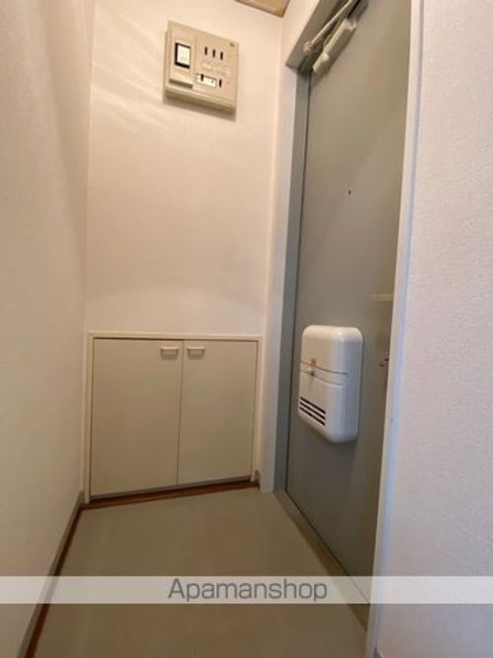 メイユールプランタニエの玄関