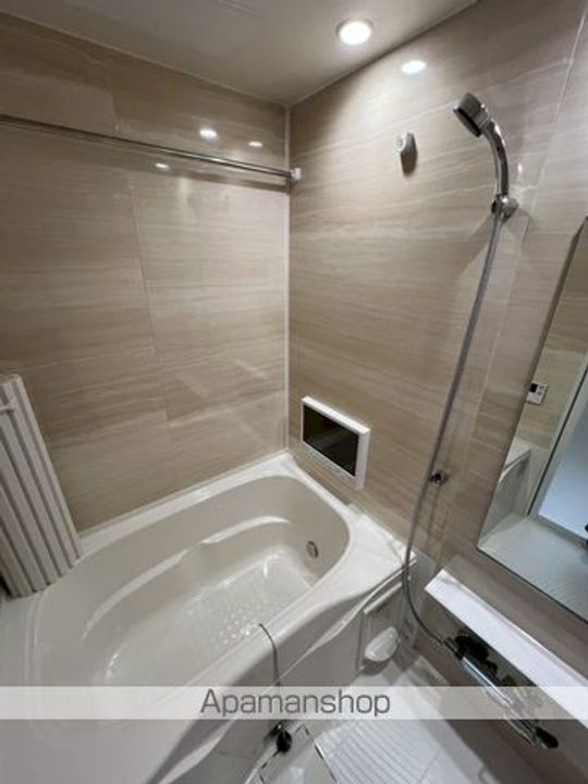 東京都中野区弥生町5丁目の賃貸マンションの風呂