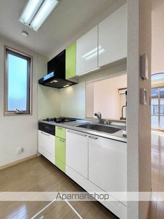 シャン・プランタンのキッチン