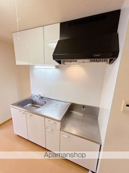 千葉県千葉市若葉区みつわ台1丁目の賃貸マンションのキッチン