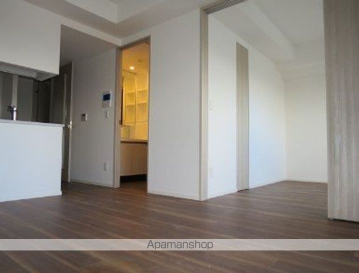 東京都中野区白鷺1丁目の賃貸マンションの内装