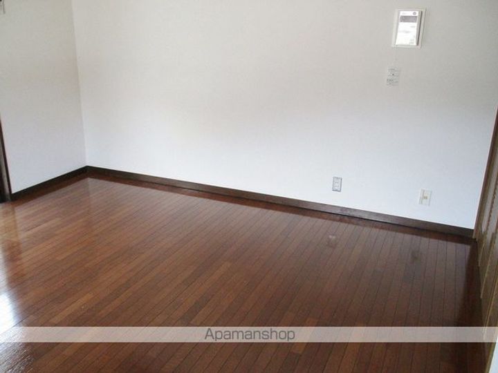 クリスタル甲府善光寺の内装