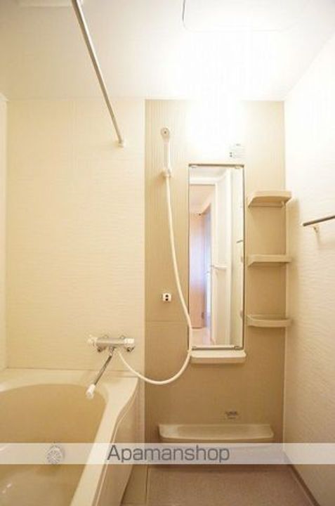 シャンフレーズの風呂