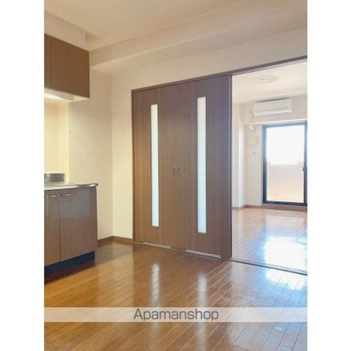 ブランメゾン八龍★の居間