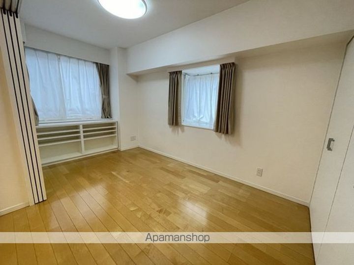 東京都杉並区荻窪4丁目の賃貸マンションの内装