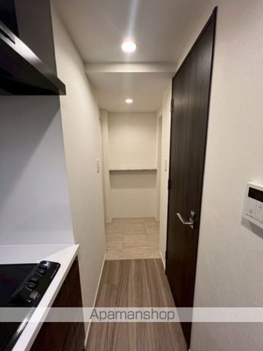 東京都中野区江原町2丁目の賃貸マンションの内装