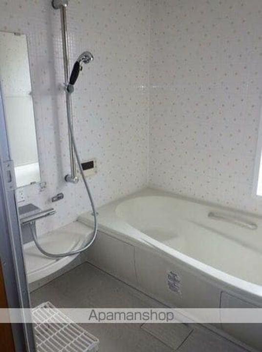 神奈川県横浜市中区小港町1丁目(一戸建)の賃貸物件戸建ての風呂