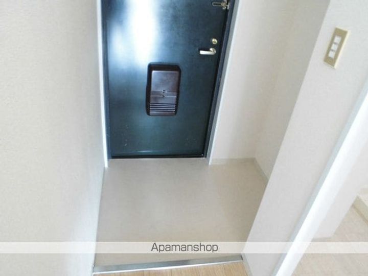 ジョイフルハイツ1の玄関