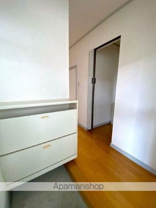 メゾン・マサ203の玄関