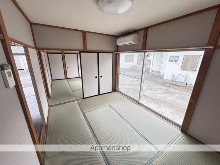 福島県いわき市泉玉露5丁目(一戸建)の賃貸物件の居間