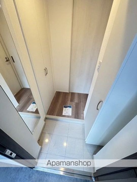 ティモーネグランデ横浜ノースの玄関