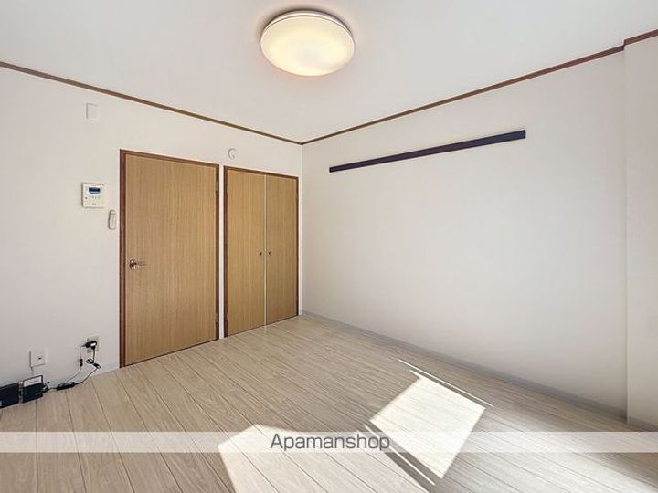 ニュー和仙202の内装