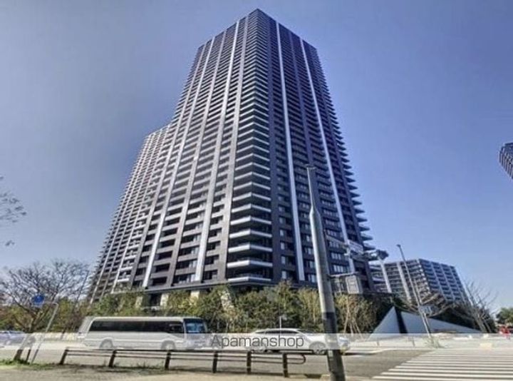 アイランドシティオーシャン&フォレストタワーレジデンスEAST棟の外観