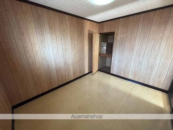 カーサインフィニティ202の内装