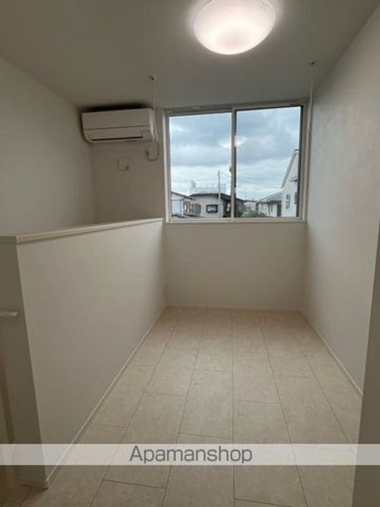 KIRARA WAKABAYASHIのその他画像