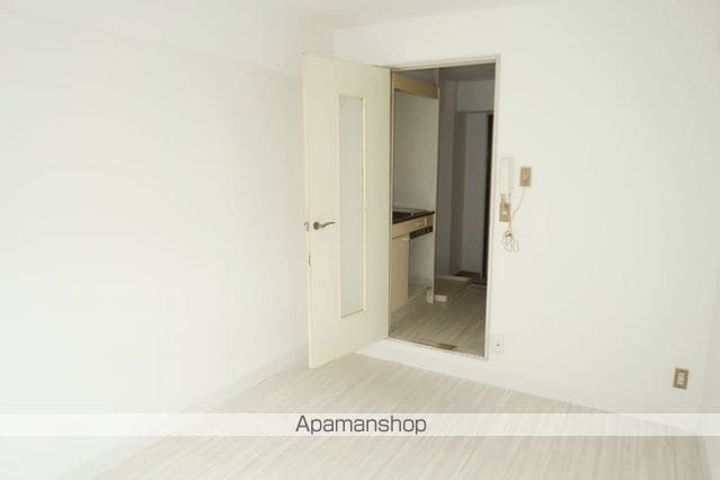 埼玉県飯能市大字岩沢の賃貸マンション104の内装