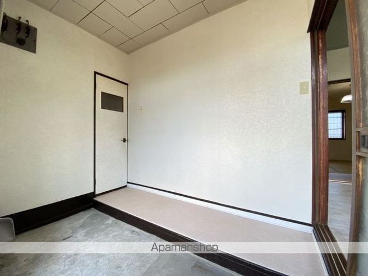 昭和1丁目3番一棟二戸左の内装