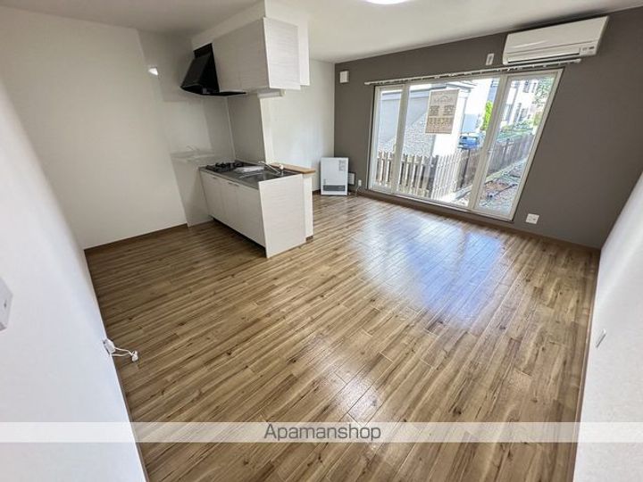 メゾンドアトール時任102の内装